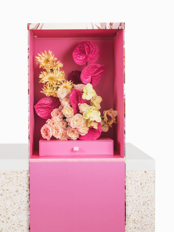 shop Pink roses in bliss large pink gift box