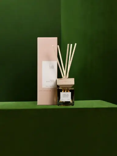 LAVA - Essential Line Honey Fig & Saffron Diffuser